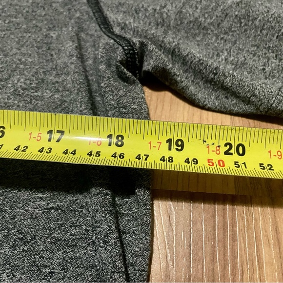 3/$25 Under Armour Mens Small T Shirt Gym Workout Top S - Picture 6 of 6